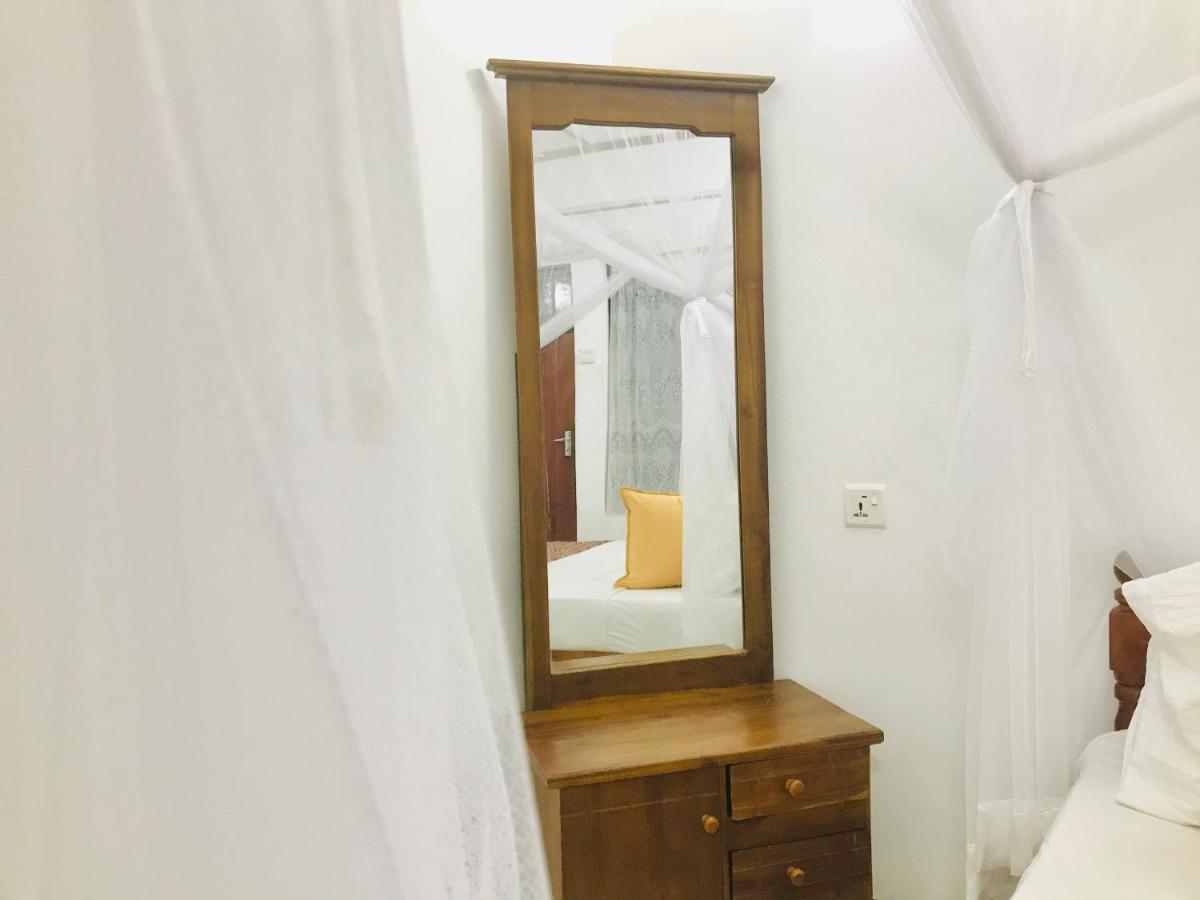 Sahana Sri Villa 벤토타 외부 사진